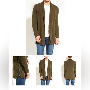 Zipped Open Front Cardigan
Olive Shawl Cardigan by Forever 21